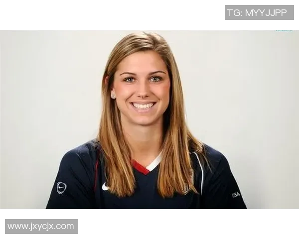 世界女足颜值榜TOP10：耀眼美丽的足球少女们熠熠生辉